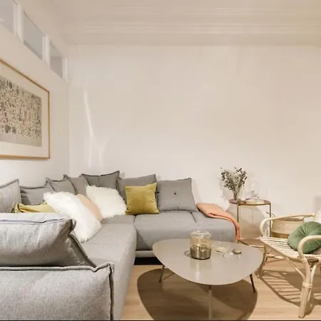 Montorgueil Apartment